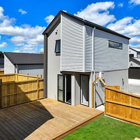 4 Bedroom Home Fully Furnished In Papakura, Όκλαντ Εξωτερικό φωτογραφία