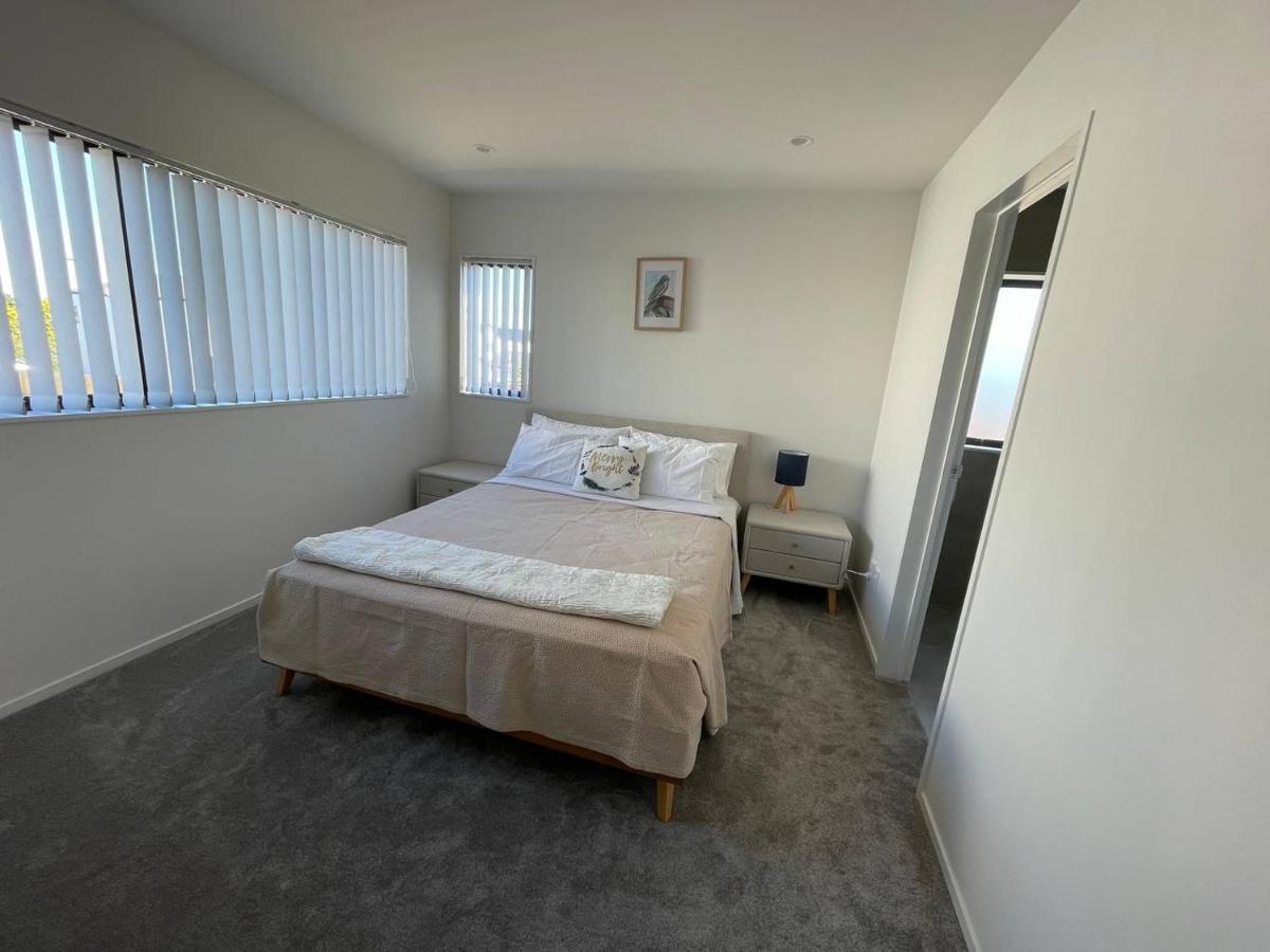 4 Bedroom Home Fully Furnished In Papakura, Όκλαντ Εξωτερικό φωτογραφία