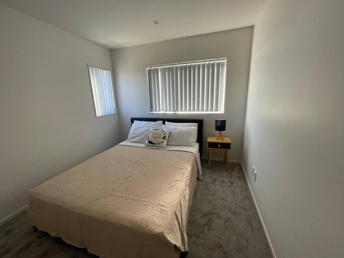 4 Bedroom Home Fully Furnished In Papakura, Όκλαντ Εξωτερικό φωτογραφία