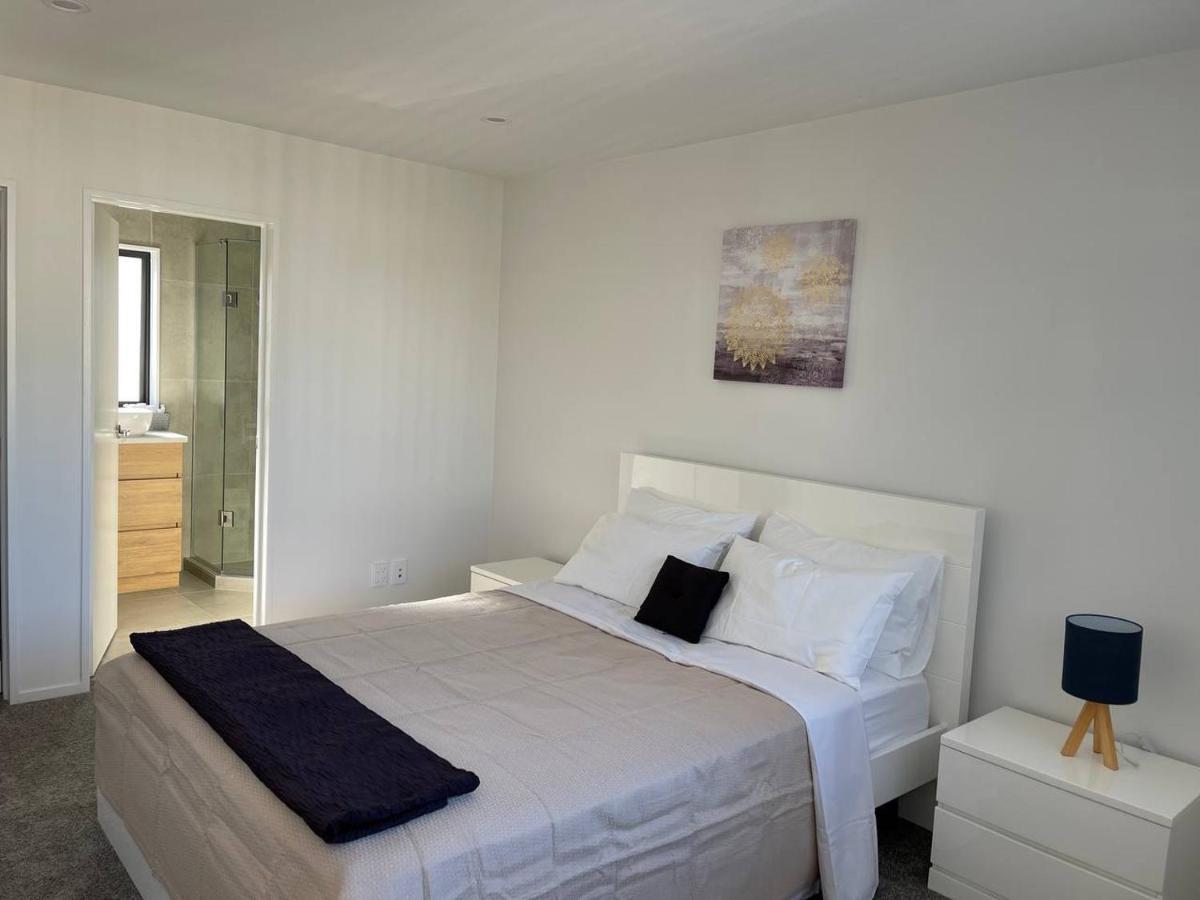 4 Bedroom Home Fully Furnished In Papakura, Όκλαντ Εξωτερικό φωτογραφία